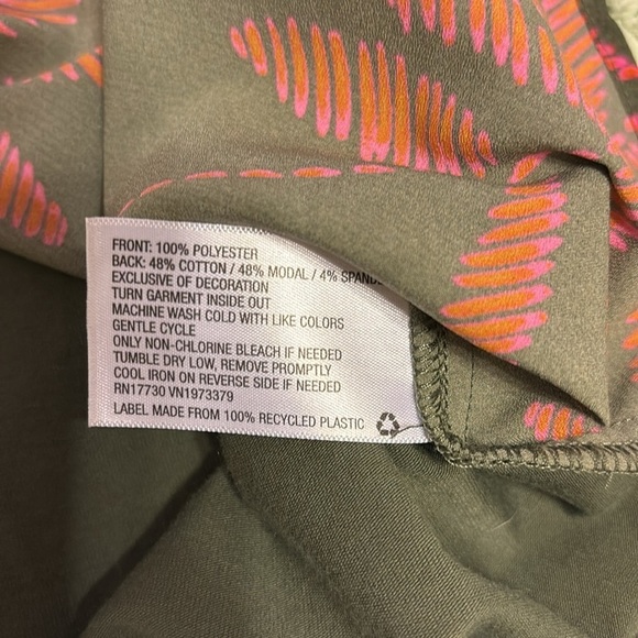 A New Day Green and Pink Tropical Print Women's Sleeveless Top. Size M - Picture 8 of 8